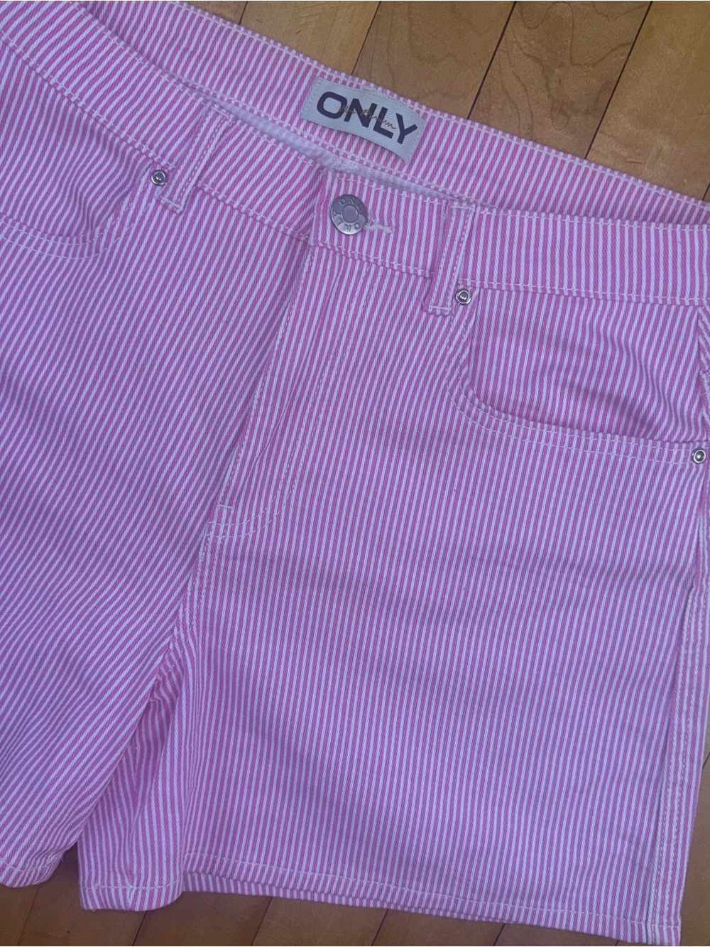 ONLY Pink White Striped Shorts Womens Medium Casual Summer Coastal Preppy